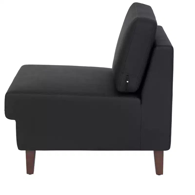 Fauteuil de réception capitonné avec pieds en noyer et patins réglables