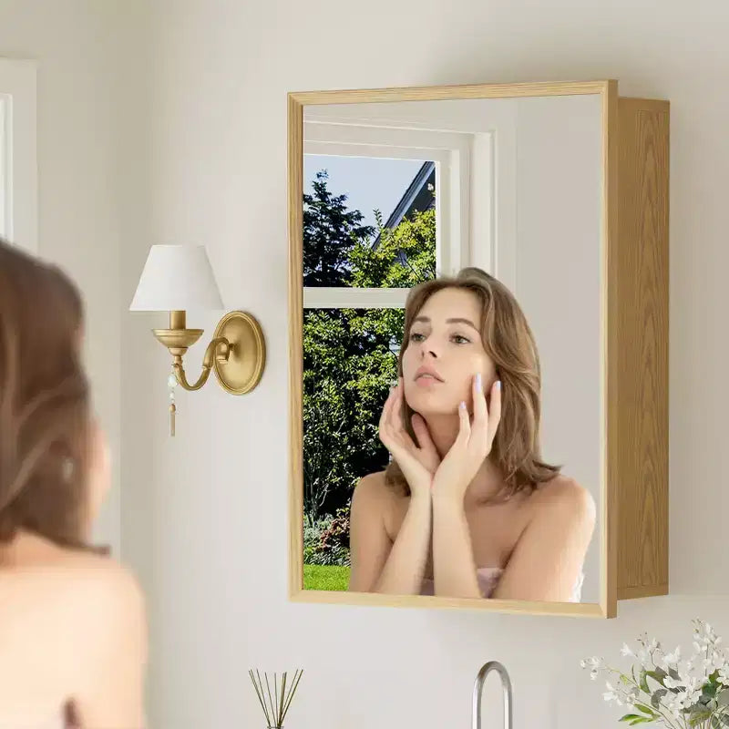 Armoire murale de salle de bain avec miroir, armoire de rangement en bois de chêne avec étagères réglables pour l'organisation de la salle de bain