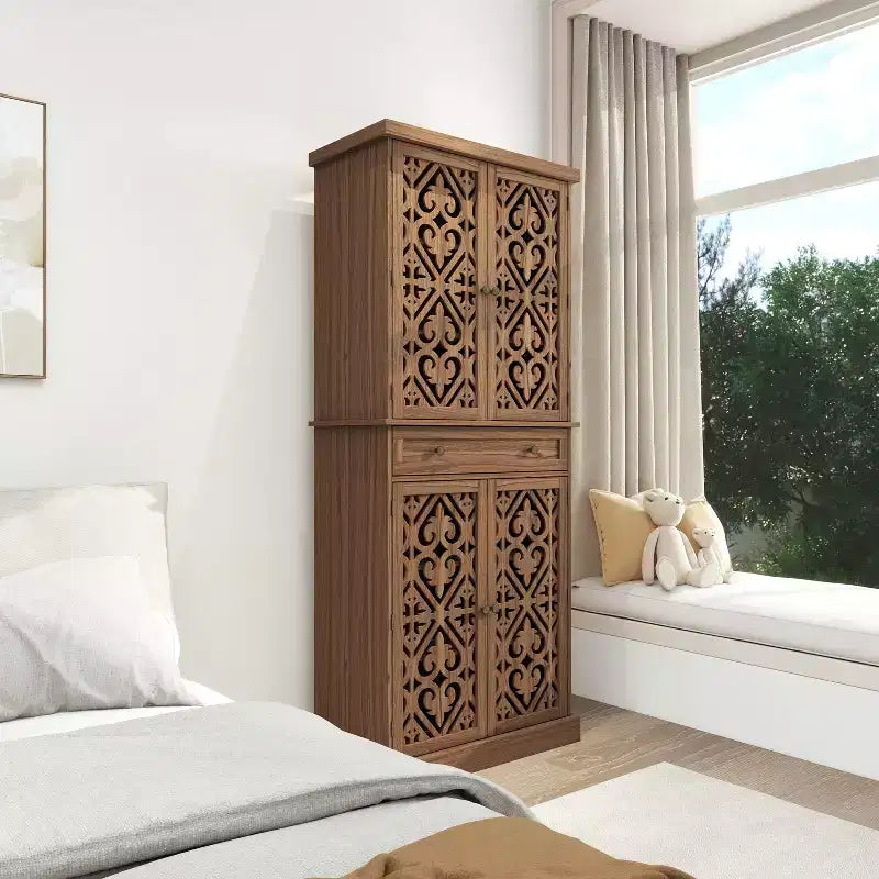 Armoire haute avec 4 portes en rotin/sculptées, meuble de rangement avec 1 tiroir et 4 étagères intérieures réglables, meuble d'appoint pour salon, chambre à coucher